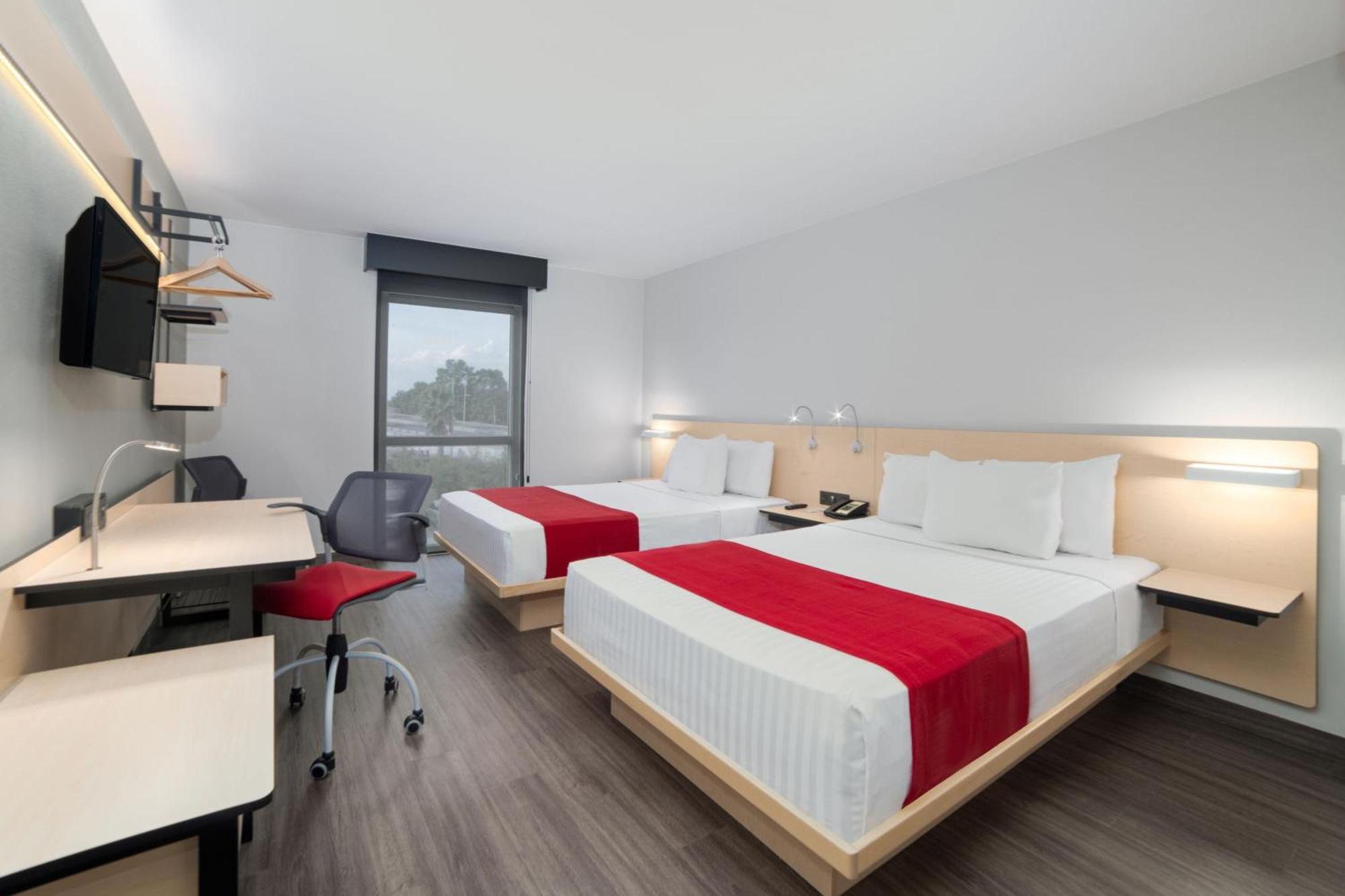 City Express By Marriott Silao Aeropuerto Exterior photo