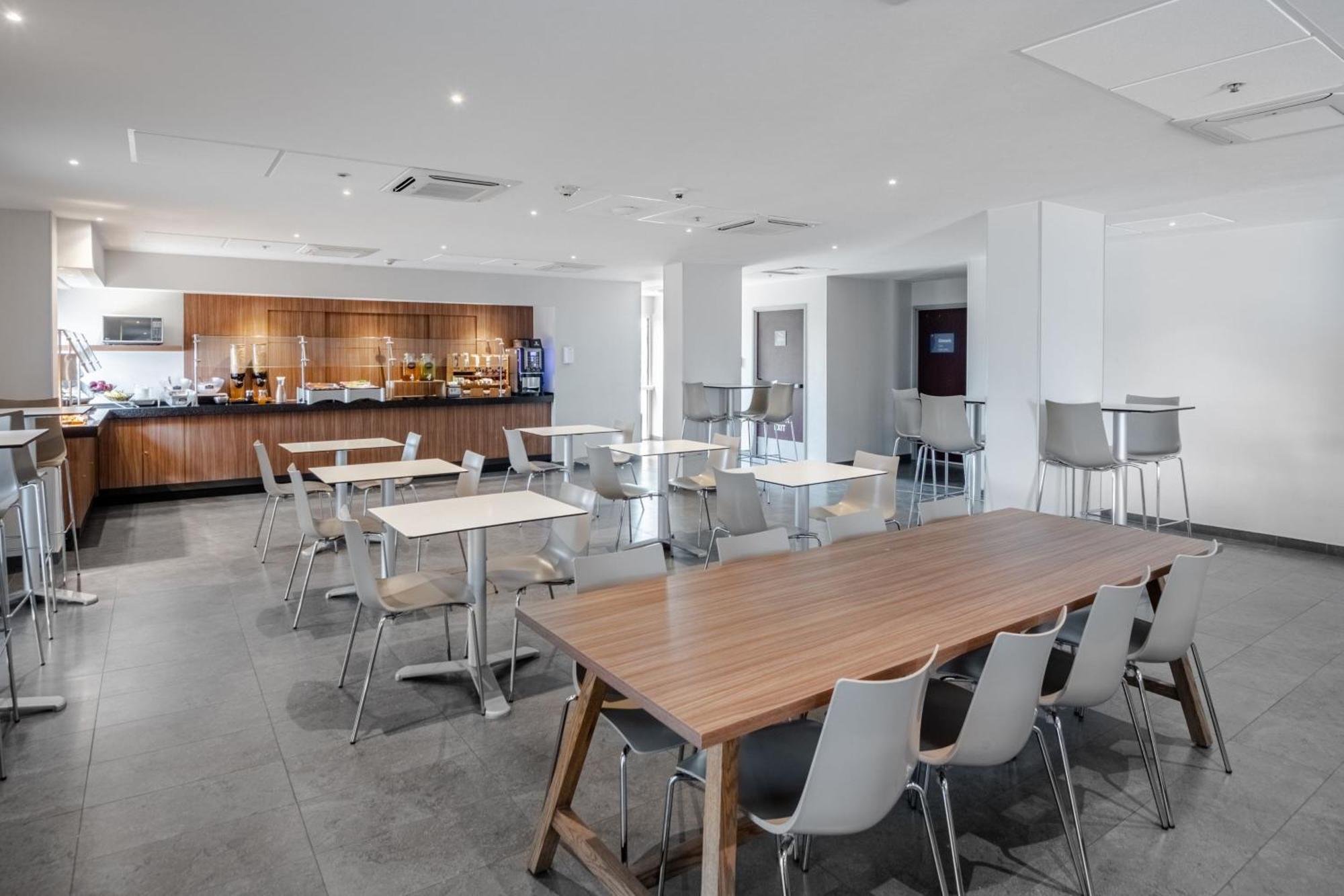 City Express By Marriott Silao Aeropuerto Exterior photo