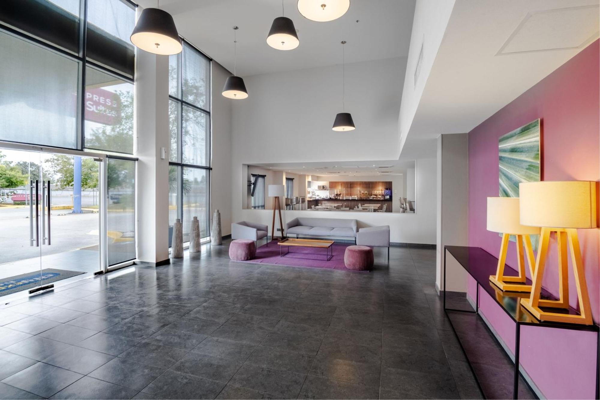 City Express By Marriott Silao Aeropuerto Exterior photo